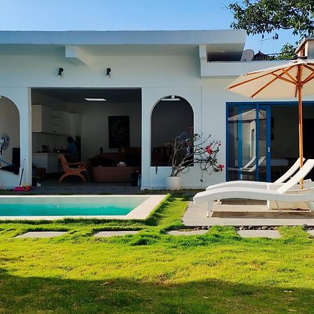 Eldborg Villas Seminyak Eksteriør bilde